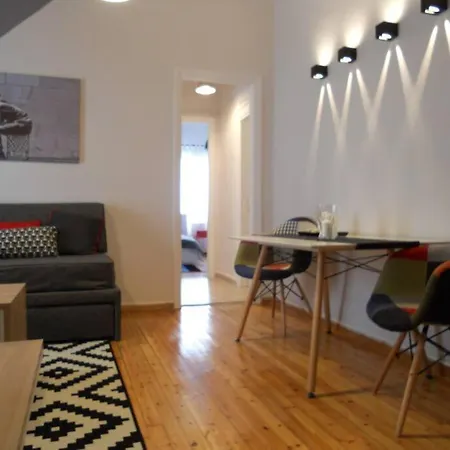 Apartment White Tower Minimal