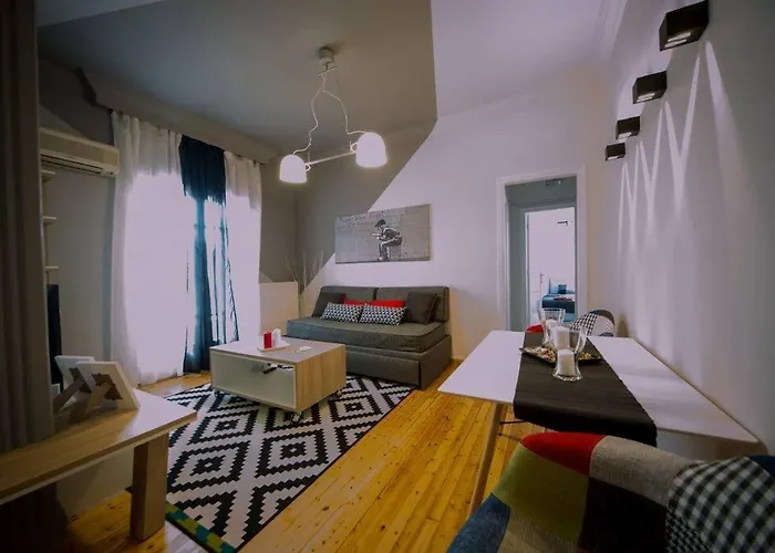 White Tower Minimal Apartament Salonic